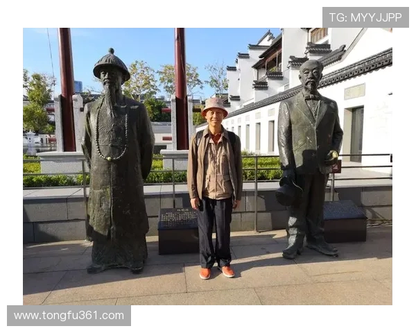 赛后分析南京羽毛球队与武汉羽毛球队的战术意识与表现对比