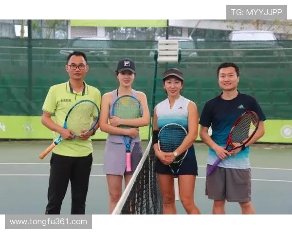 赛后分析：广州网球队与杭州网球队的默契配合与团队精神探讨