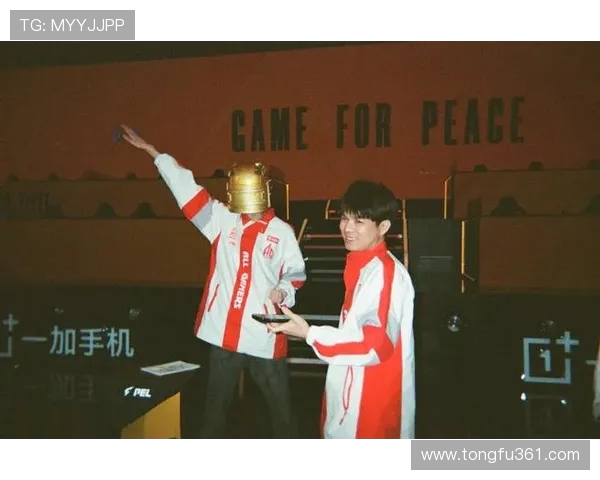 杨娜独家分享和平精英游戏技巧与心得助你提升战斗力